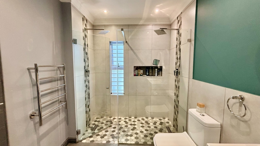 3 Bedroom Property for Sale in Sandown Western Cape